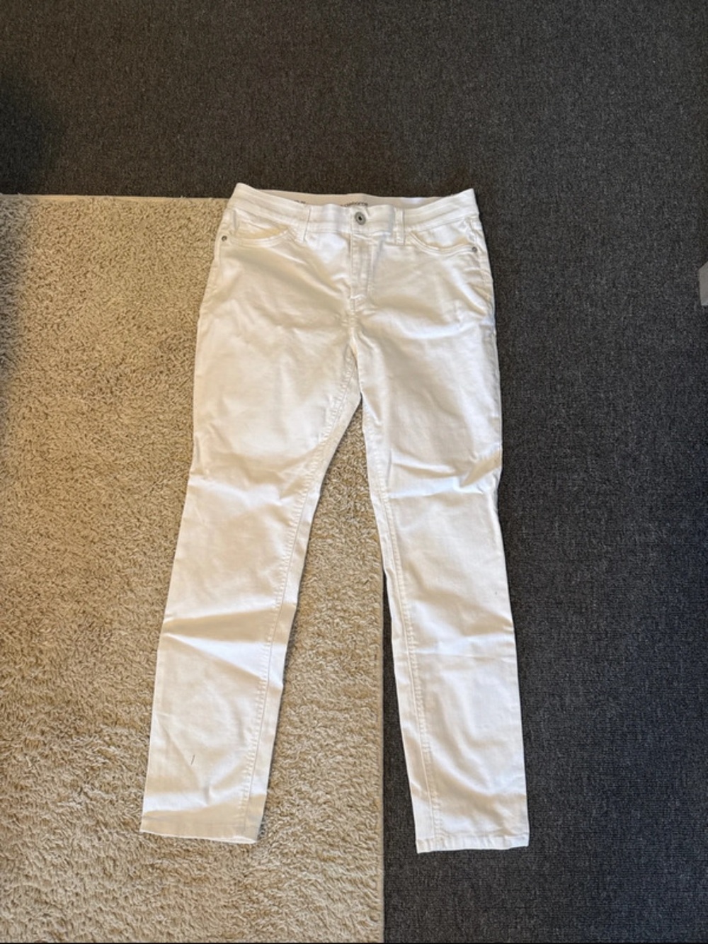 Liz Claiborne White Skinny Jeans
